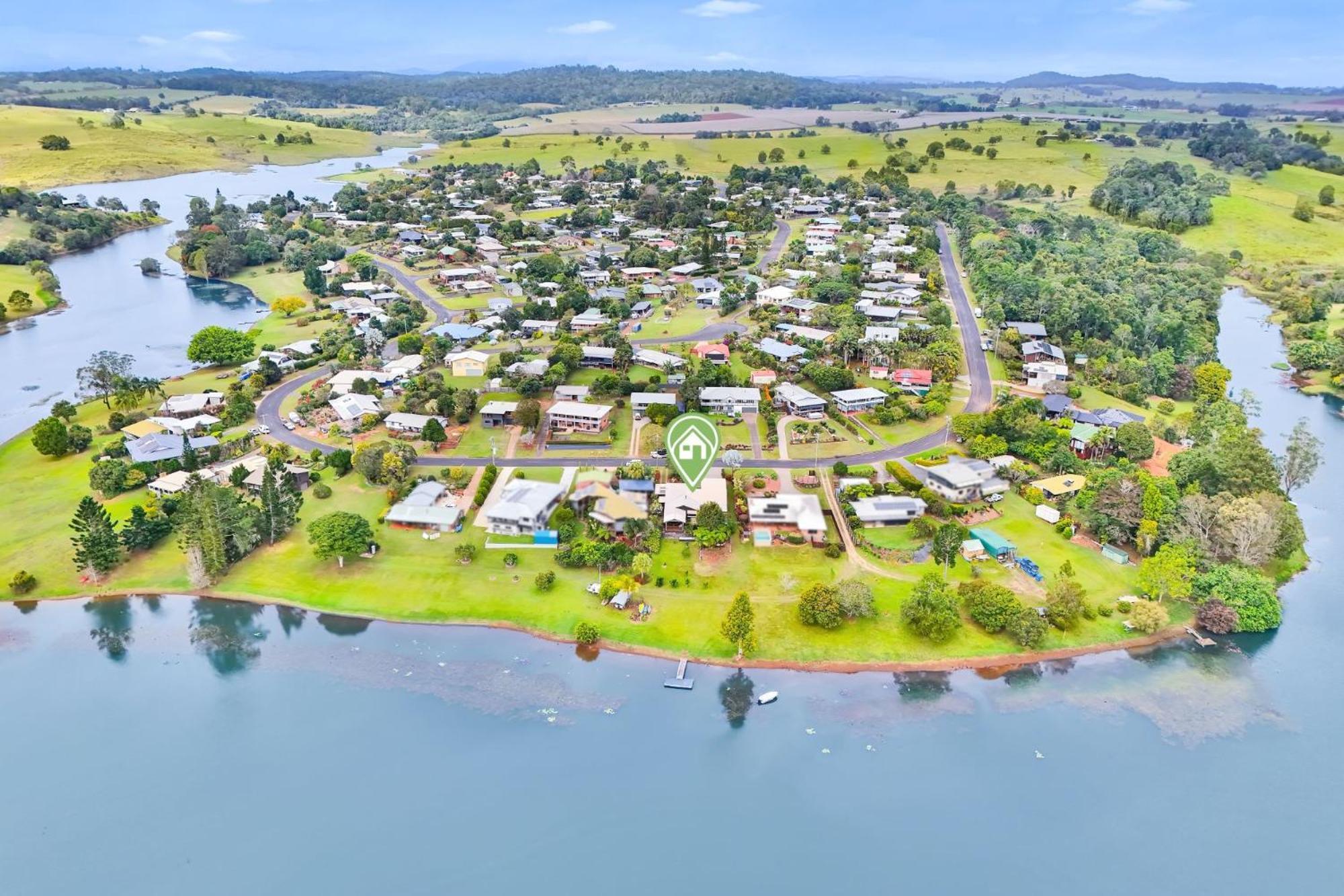 Lakeside Tinaroo Only 2.5Km From Yungaburra Town Villa Екстериор снимка